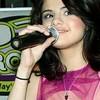 th_2-selenagomez-icon-2Untitled140